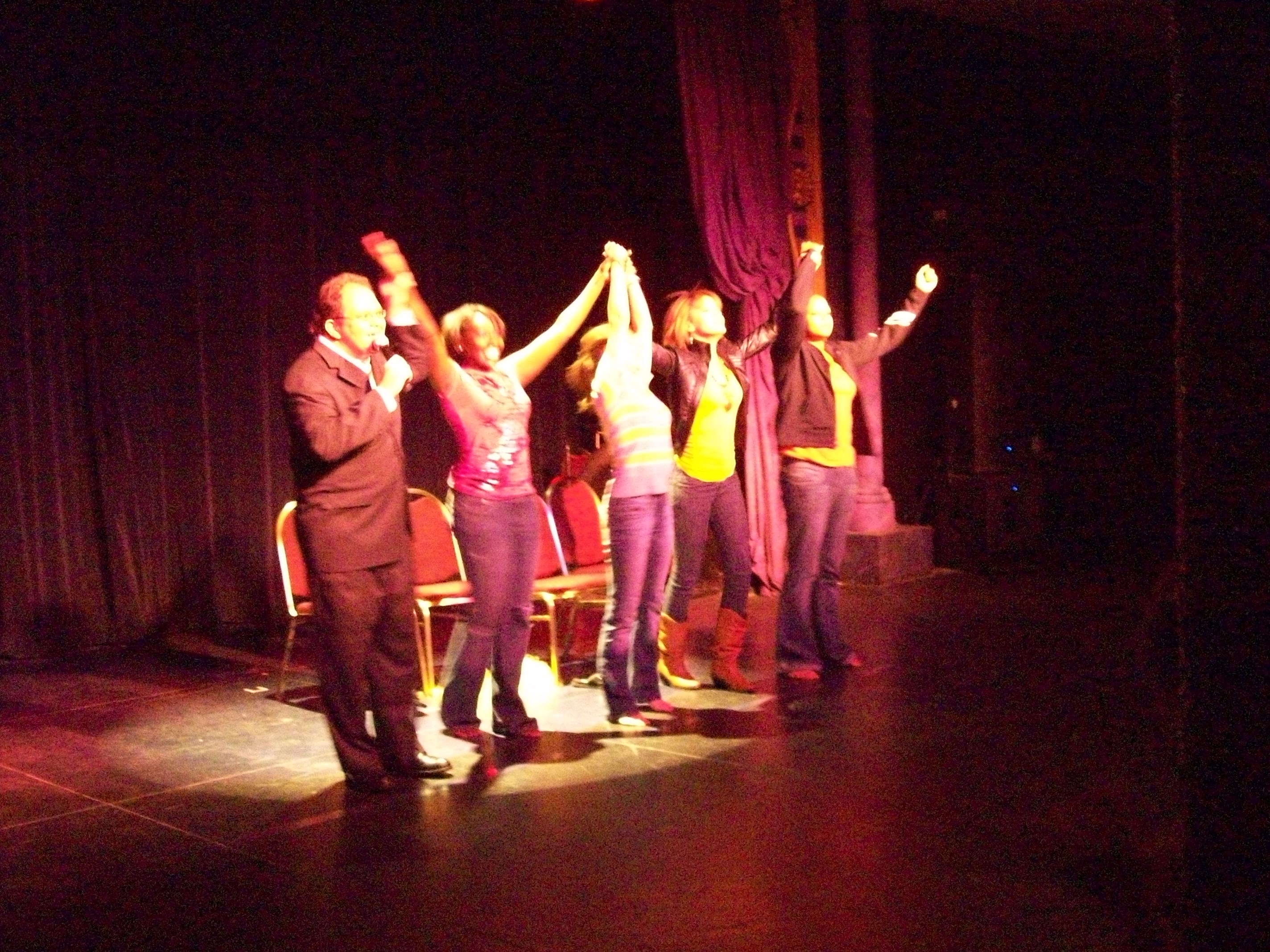 reno comedy concert chris cadys get hypnotized comedy hypnosis show playing in downtown reno nevada www.renohypnotist.com